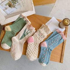 Retro Tulip Floral Cotton Socks - Comfortable Women's Crew Socks