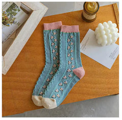 Retro Tulip Floral Cotton Socks - Comfortable Women's Crew Socks